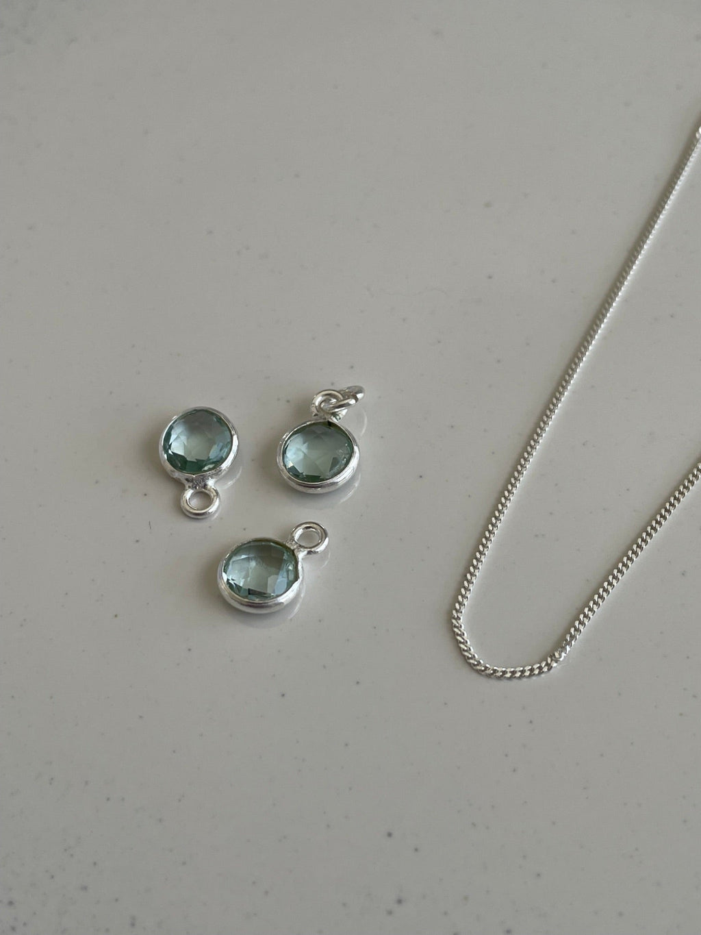 Second Aura - Necklace w/ Pendant - Circle Gem Gold - 2