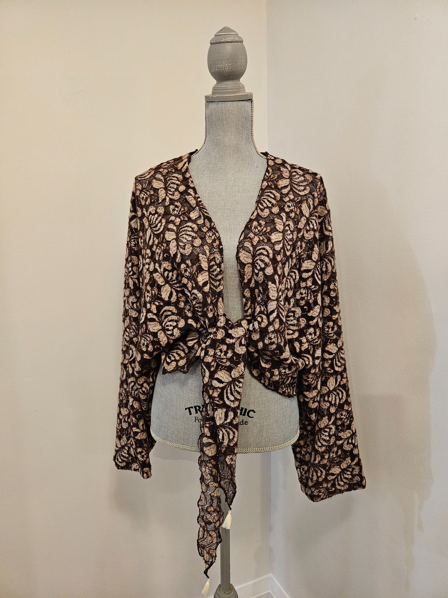 JEMM Designs - Henna Tie Front Crop Top - 1