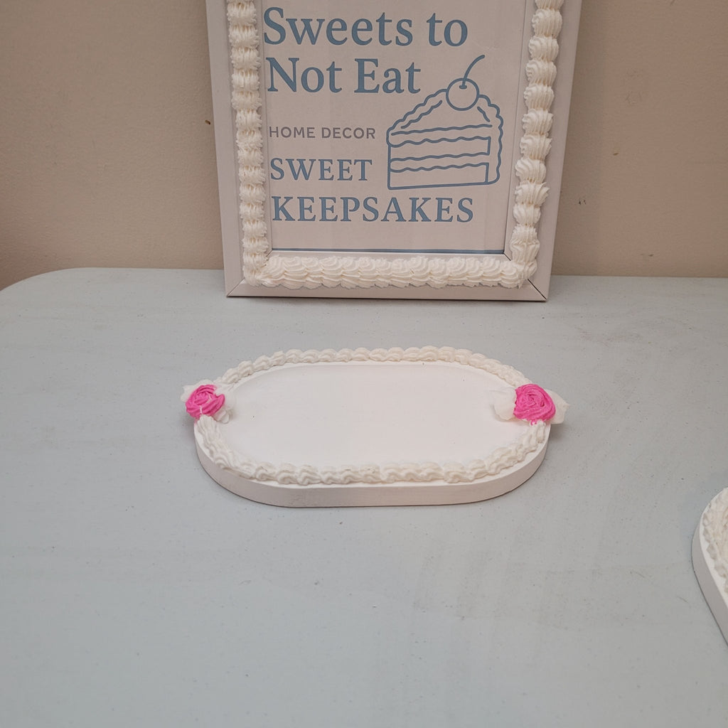 Blu Bowl Bakery - Oval Cake Coaster