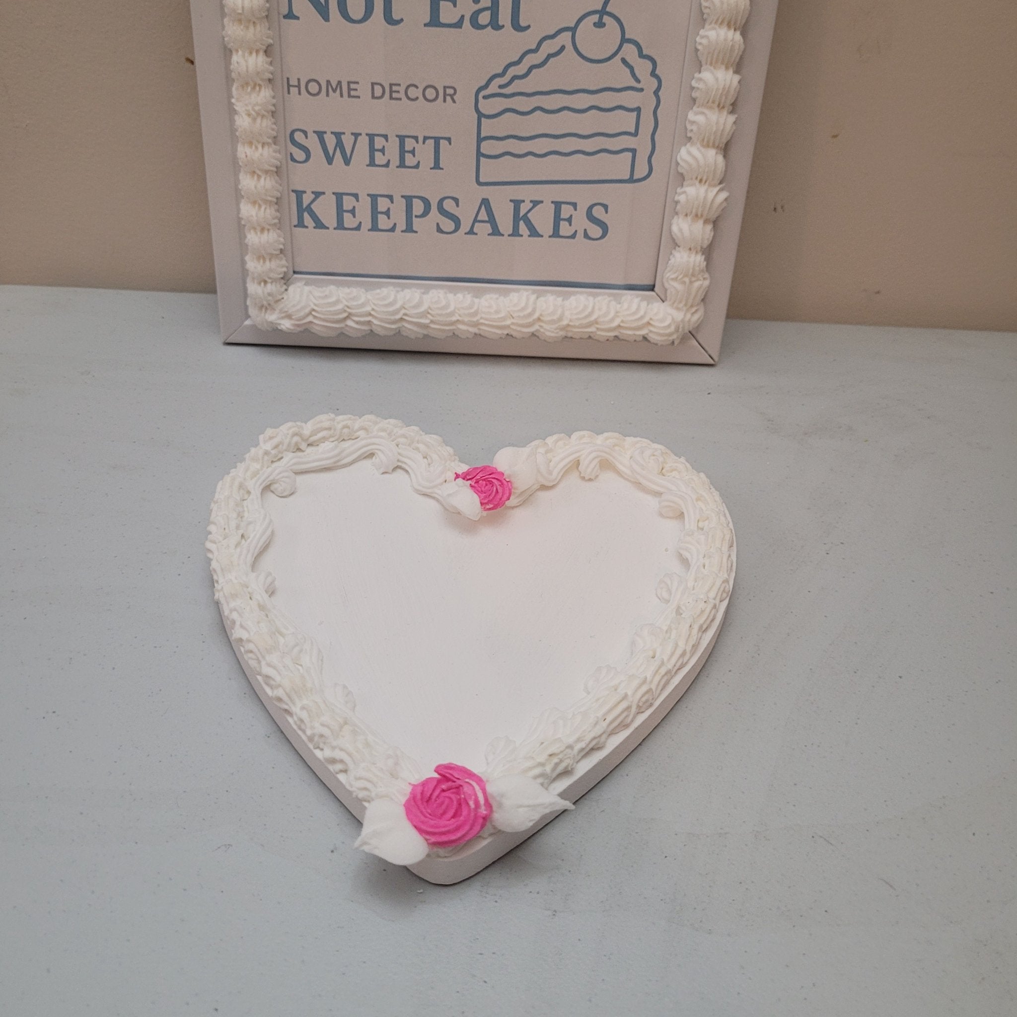 Blu Bowl Bakery - Heart Cake Coaster