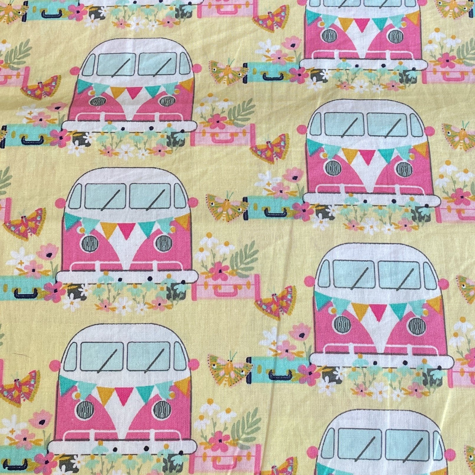 6402539f156d102fec901311_hippie-fabric_1780426923502.jpg