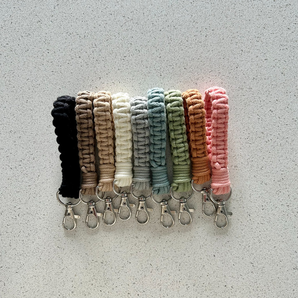 Penguin Knots - Finger Loop Keychain