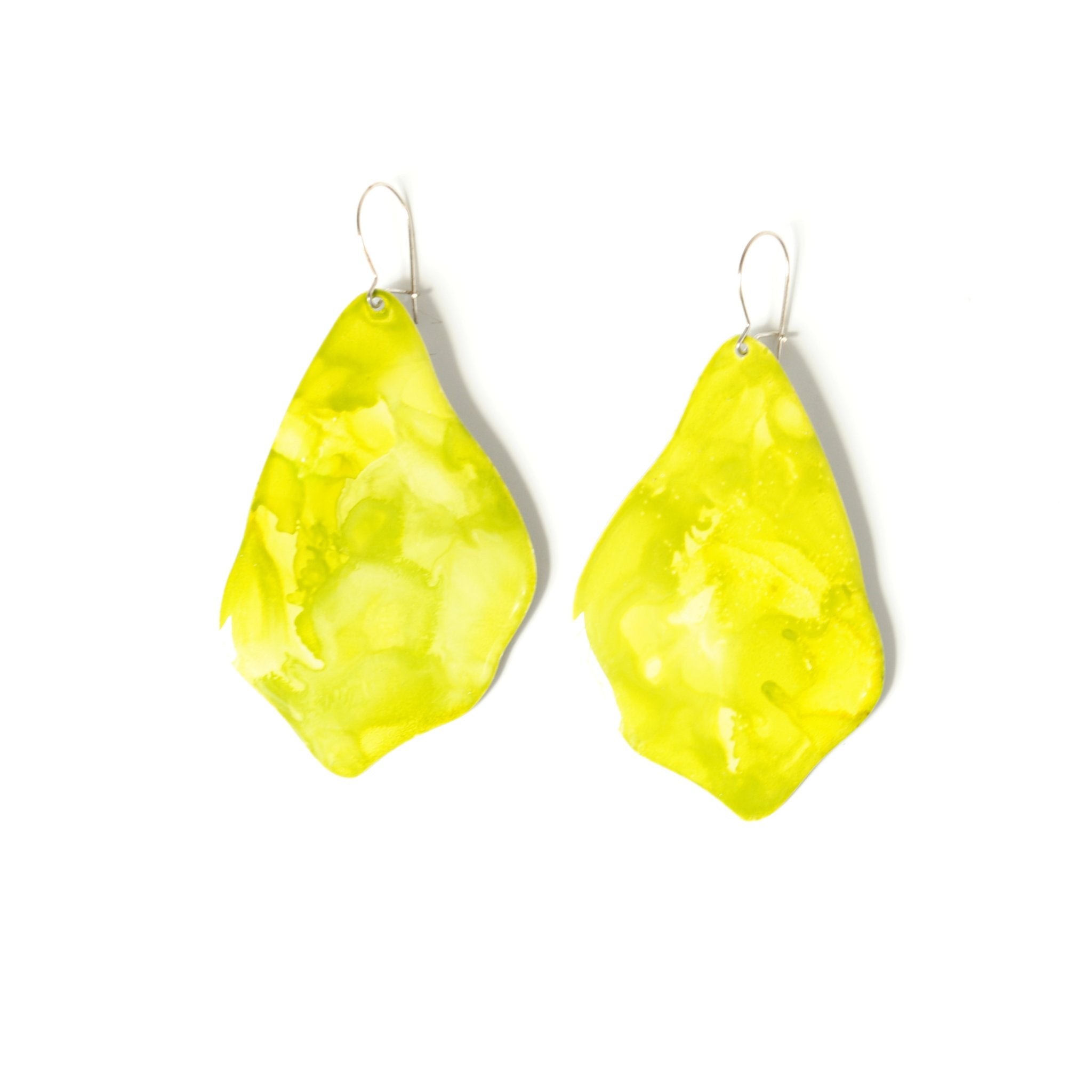 6402539f156d102fec901311_juicy-summer-willow_1779555348815.jpg