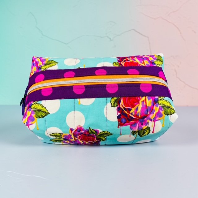 6402539f156d102fec901311_rose-pouch_1775438335978.jpg