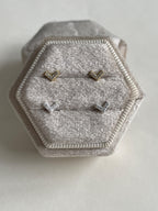 Second Aura - Studs - V Sparkle - 1